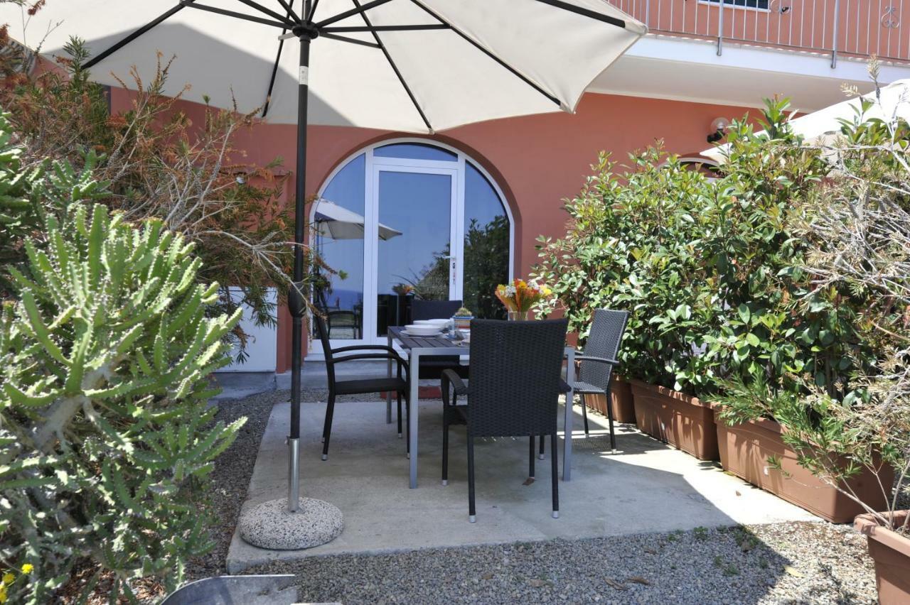Agriturismo La Tuffatrice Imperia Exterior foto